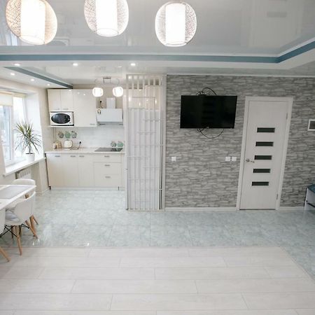 Apartments On Preobrazhenskaya クロプィウヌィーツィクィイ エクステリア 写真
