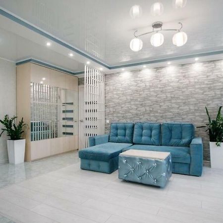 Apartments On Preobrazhenskaya クロプィウヌィーツィクィイ エクステリア 写真
