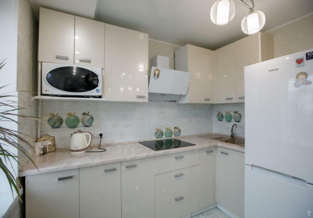 Apartments On Preobrazhenskaya クロプィウヌィーツィクィイ エクステリア 写真